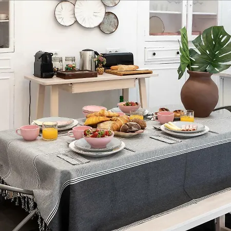 Alfama Street View リスボン