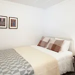 Alfama Street View Apartament
